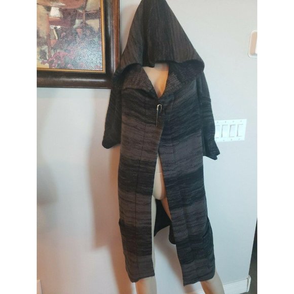 julie's closet Sweaters - 4/$20 julie by uno Cardigan Sweater Black grey Large Short Sleeve